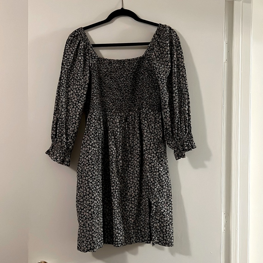 Madewell Lucie Elbow Sleeve smocked mini dress in Parisian ditsy